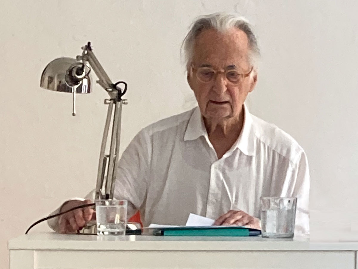 Helmut Vakily - MLb